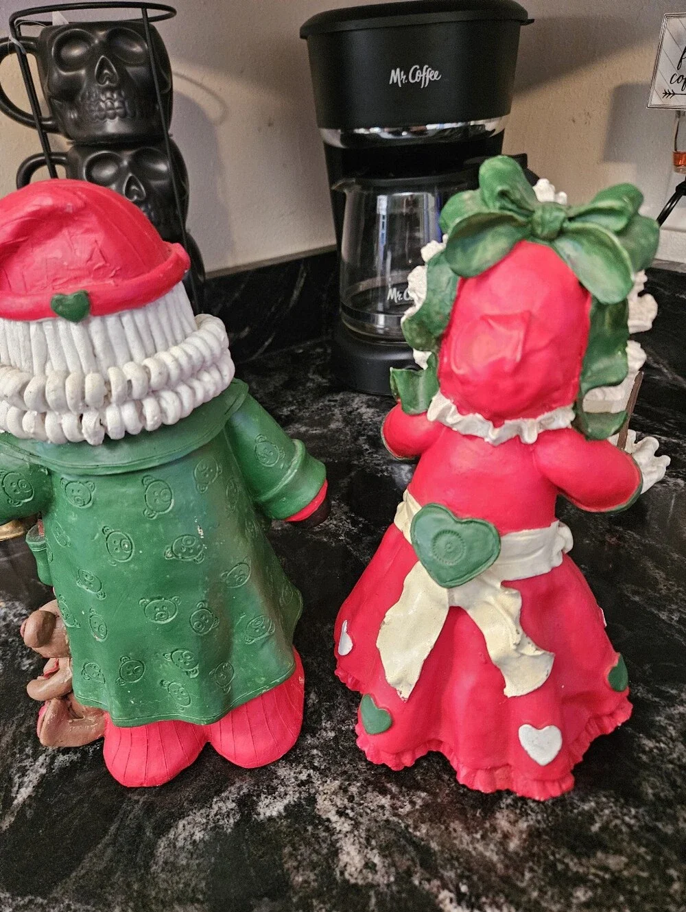 Vintage 1998 Kirkland's Cedar Creek Collection Mr. & Mrs. Santa Claus Figurines